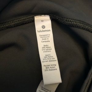 lululemon- women-croped.